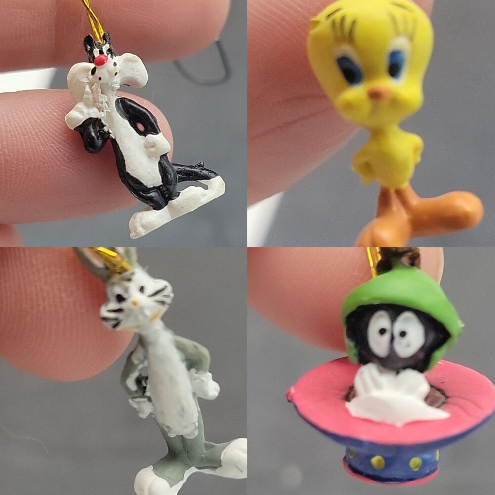 Vintage Looney Tunes Miniature Christmas Ornaments – Set of 4 Bugs Bunny Tweety